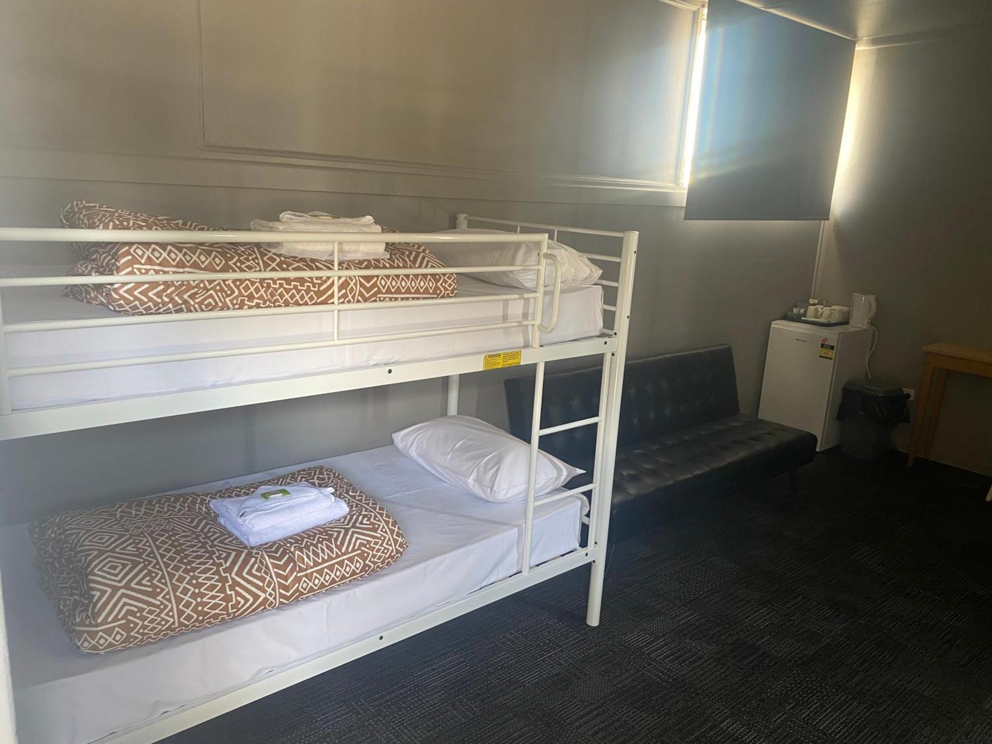 Rod 'N' Reel Hotel Motel Woodburn Eksteriør bilde